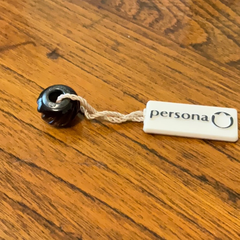 Persona Dark Purple/Amber Bead